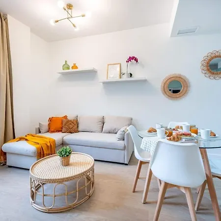 Vivendos - Ma17 - Trinidad Apartment